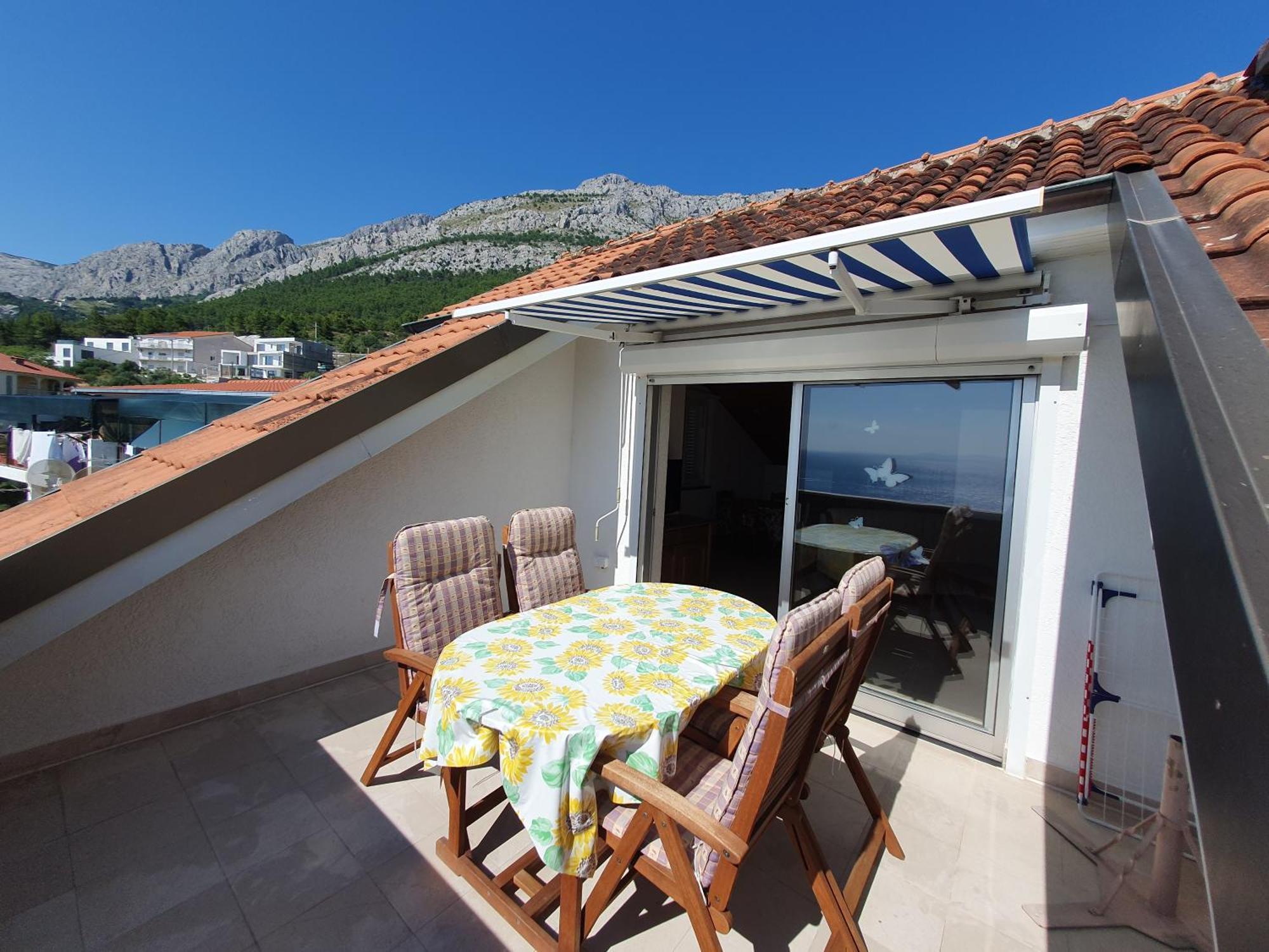 Apartmani Miljak Omiš Eksteriør bilde