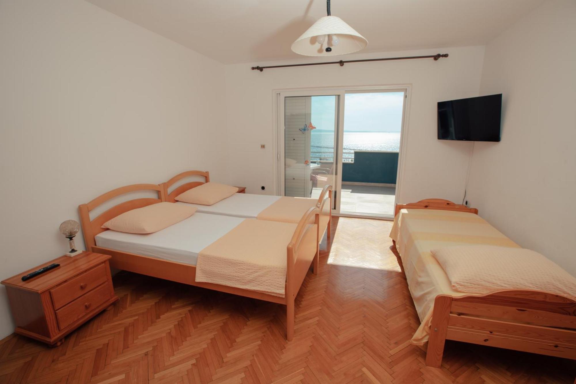 Apartmani Miljak Omiš Eksteriør bilde