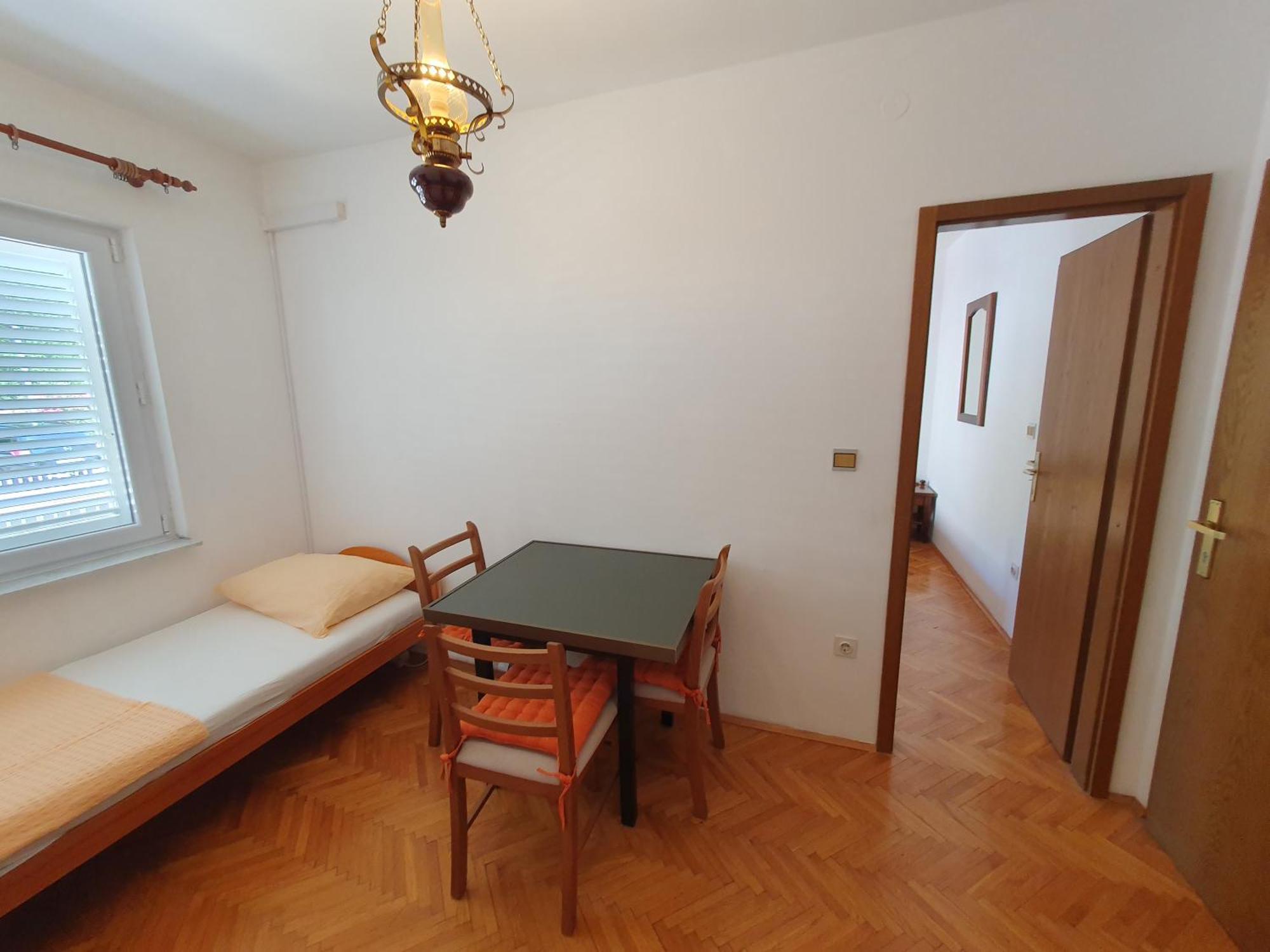 Apartmani Miljak Omiš Eksteriør bilde