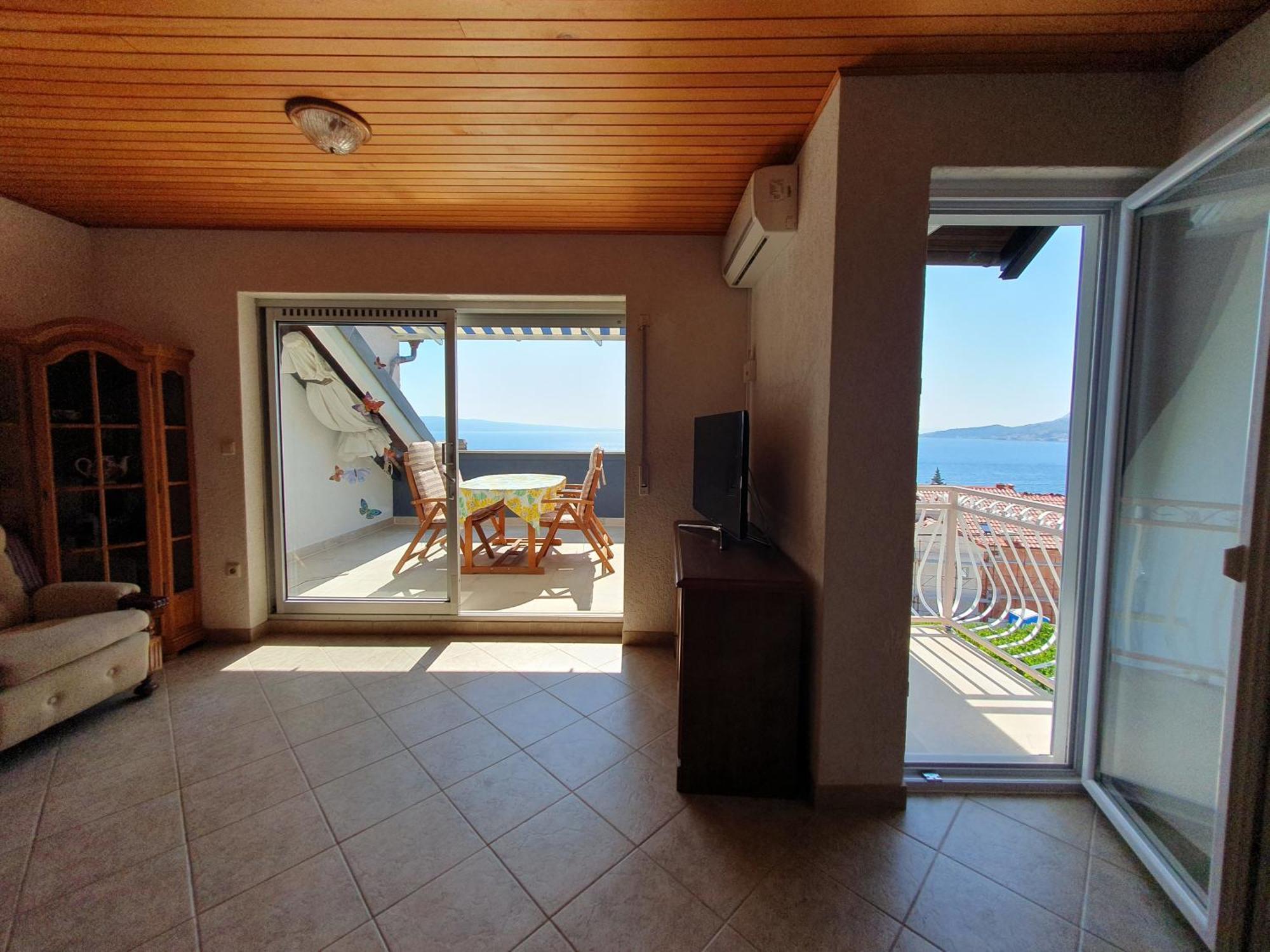 Apartmani Miljak Omiš Eksteriør bilde