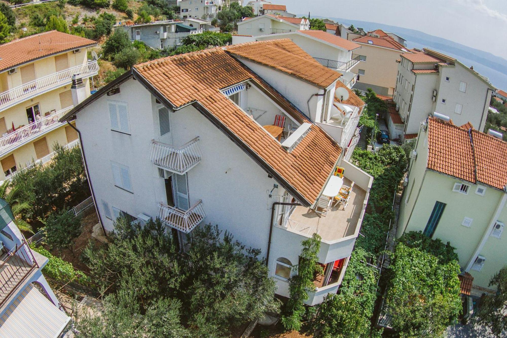 Apartmani Miljak Omiš Eksteriør bilde
